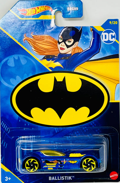 Hot Wheels Ballistik Batgirl DC 9/20 1:64 Scale