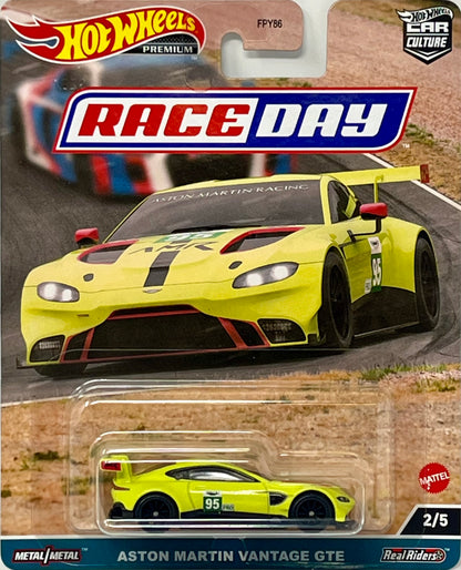 Hot Wheels Car Culture Aston Martin Vantage GTE Race Day 2/5