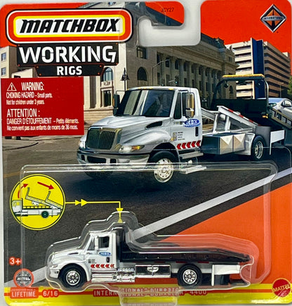 Matchbox Working Rigs International Durastar 4400 Tow Truck 1:87 scale diecast