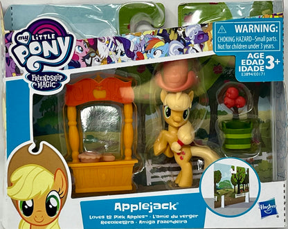 My Little Pony Applejack Mini Pony Loves To Pick Apples Friendship is Magic