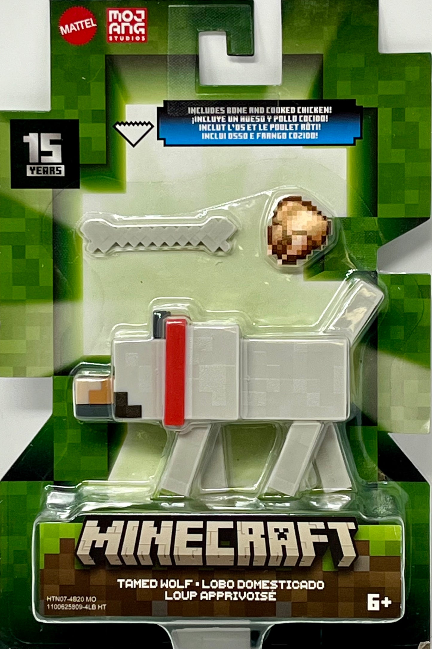 MINECRAFT 15th Anniversary TAMED WOLF Figure & Accessories