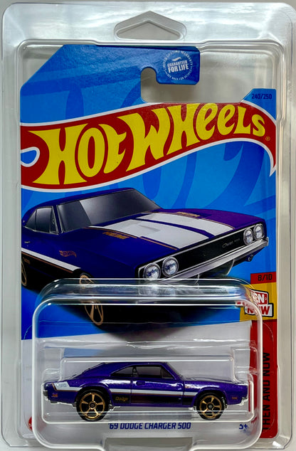 Hot Wheels ‘69 Dodge Charger 500 (Purple) with Protector