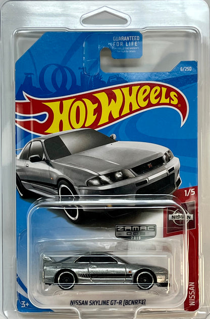 Hot Wheels Nissan Skyline GT-R (BCNR33) ZAMAC with Protector