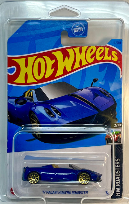 Hot Wheels '17 Pagani Huayra Roadster (Blue) with Protector