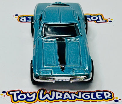 Hot Wheels '64 Corvette Stingray with Protector