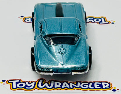 Hot Wheels '64 Corvette Stingray with Protector