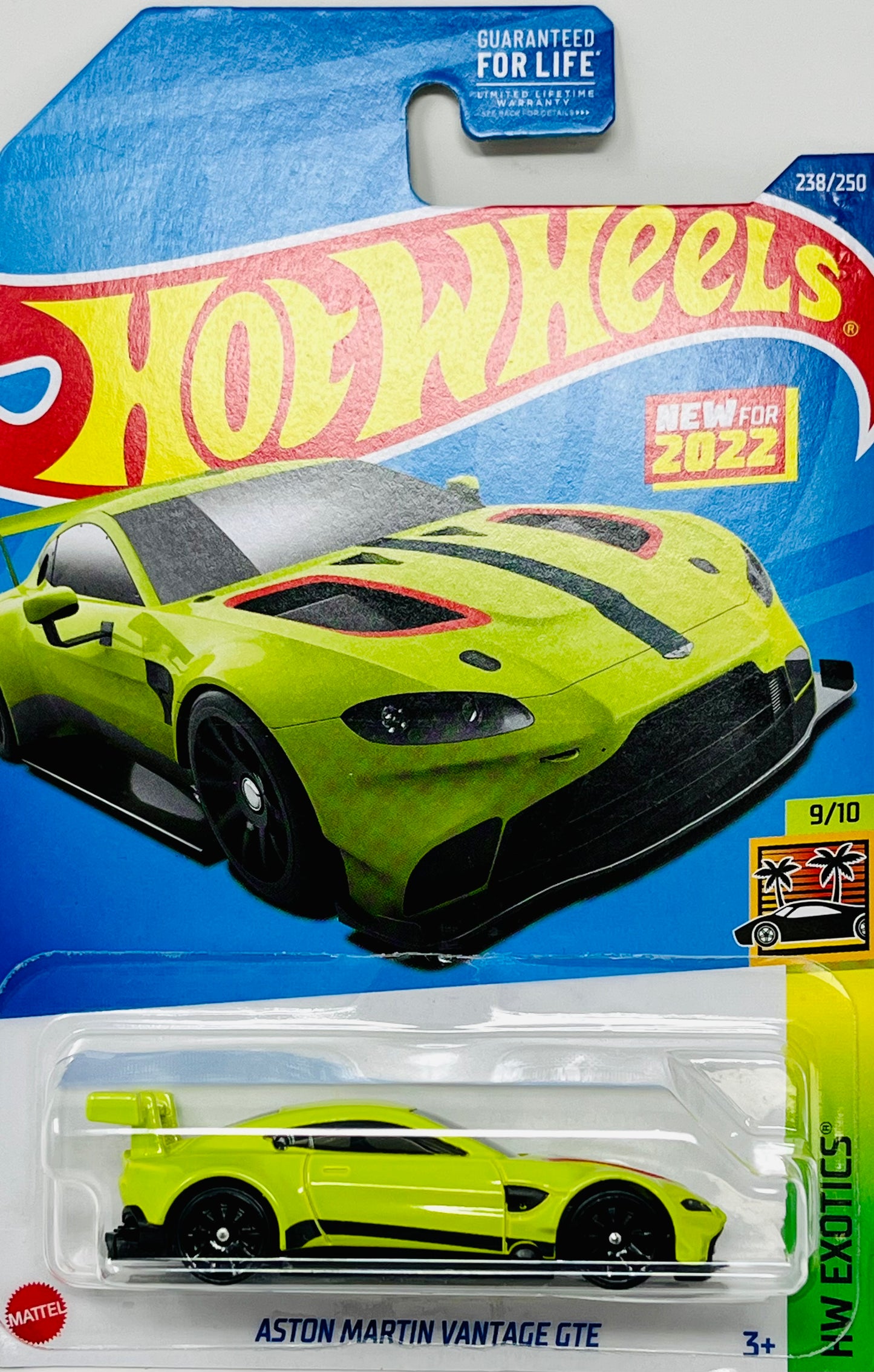 Hot Wheels Aston Martin Vantage GTE (Green) Exotics with Protector