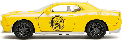 Power Rangers 1:24 2015 Dodge Challenger SRT Hellcat Die-Cast Car & 2.75" Yellow Ranger Figure, Toys for Kids and Adults