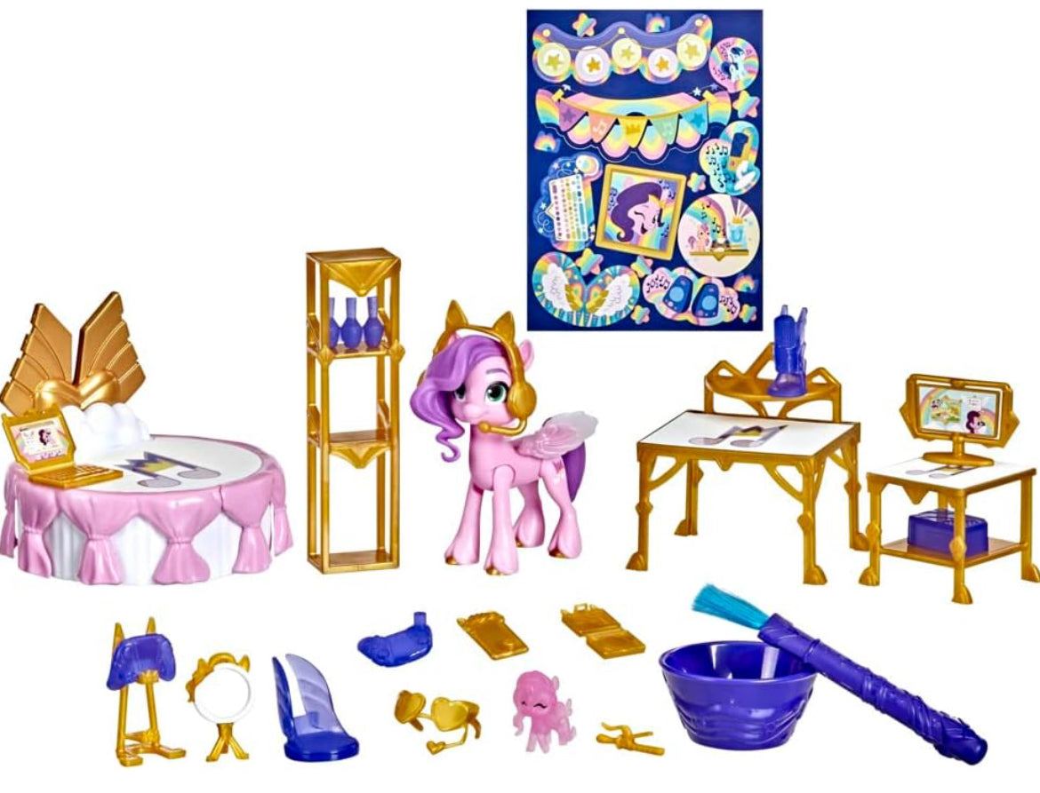 My Little Pony: A New Generation Royal Room Reveal Princess Pipp Petals - 3-Inch Pink Pony, Water-Reveal Accessories, Toy for Kids Ages 5 and Up