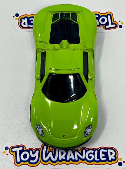 Matchbox Porsche 918 Spyder (Green) with Protector