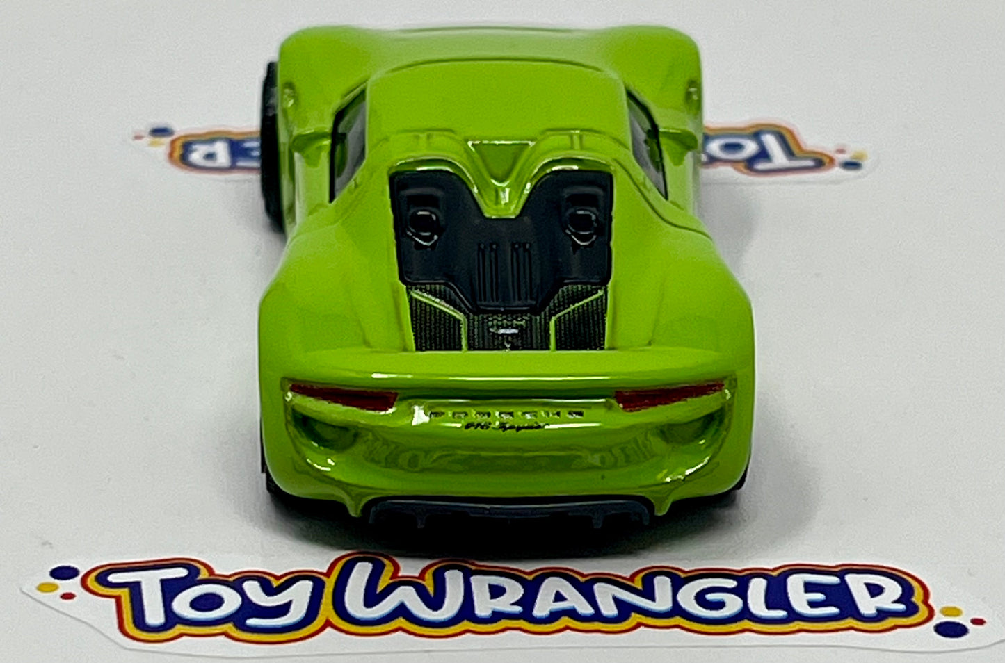 Matchbox Porsche 918 Spyder (Green) with Protector