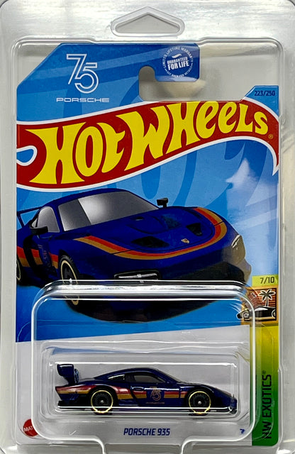 Hot Wheels Porsche 935 (Blue with Stripes) with Protector