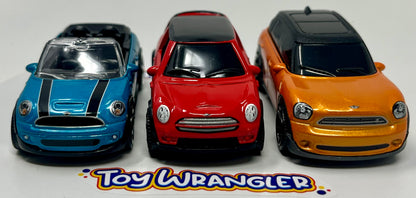 Matchbox 3 Pack 2010 Mini Cabrio 2003 Mini Cooper S 2011 Mini Countryman