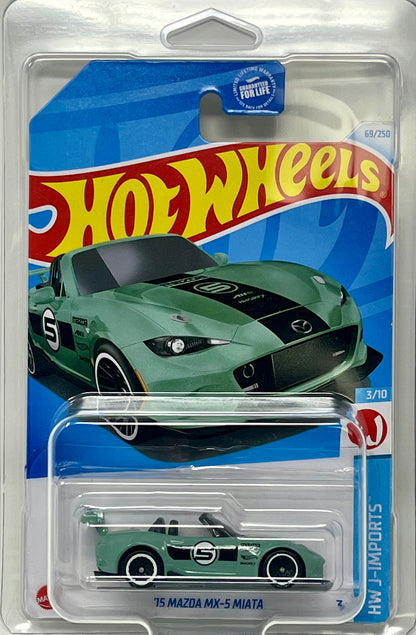 Hot Wheels ‘15 MAZDA MX-5 MIATA 3/10 J Imports 69/250 With Protector