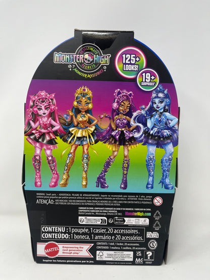 Monster High Skulltimate Secrets Doll & Accessories Set, Monster Mysteries Cleo De Nile with Dress-Up Closet & 19+ Surprises Including Clothes