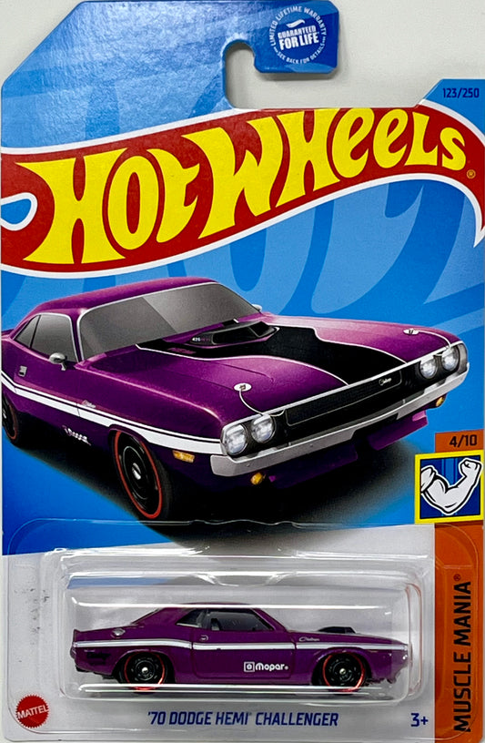 Hot Wheels 1970 Dodge Hemi Challenger MUSCLE MANIA 4/10  123/250