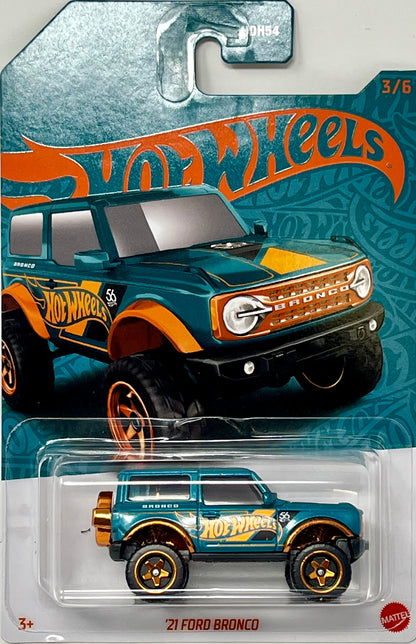 Hot Wheels '21 Ford Bronco Teal 56th Pearl and Chrome 3/5