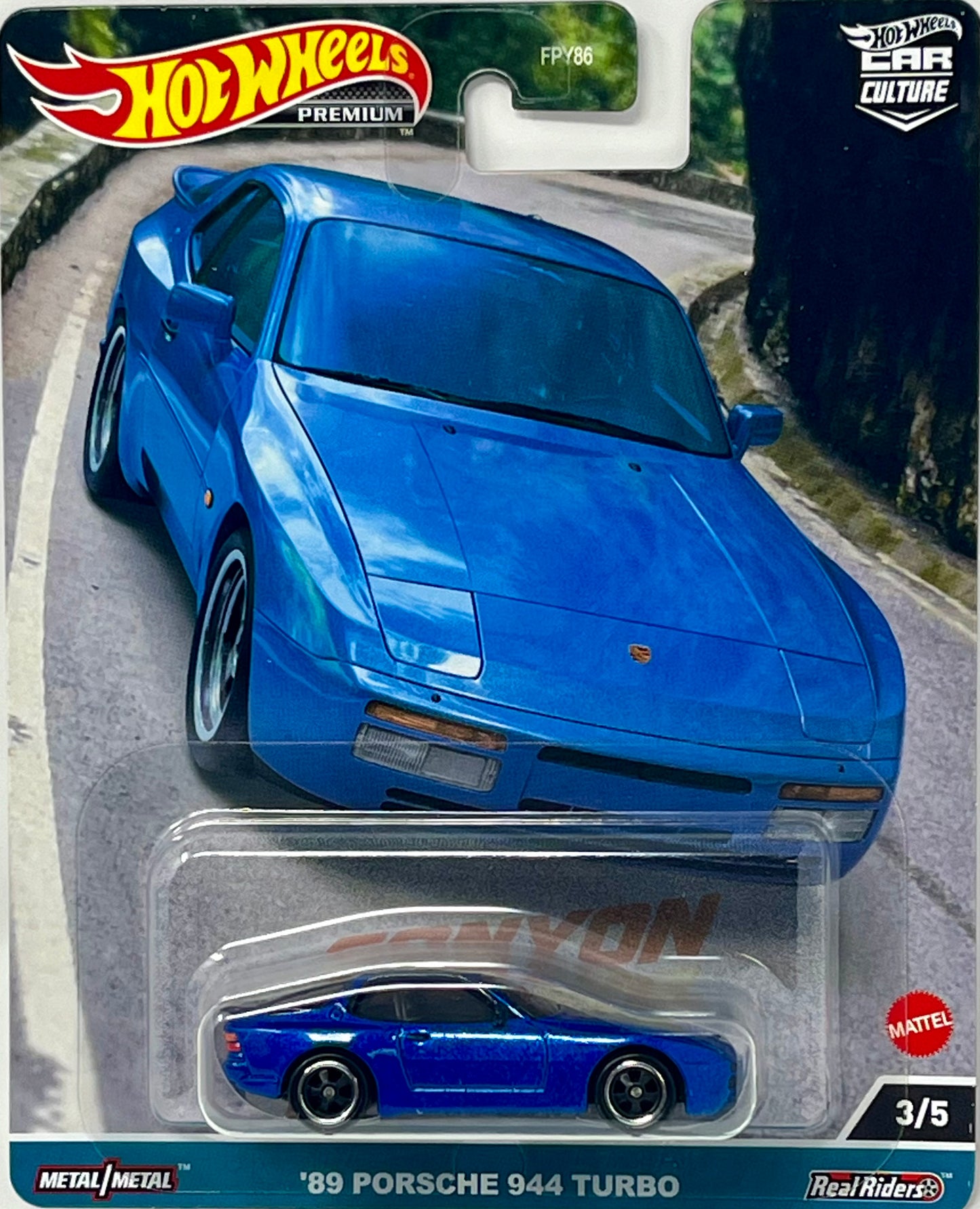 '89 Porsche 944 Turbo Blue 1:64 Scale