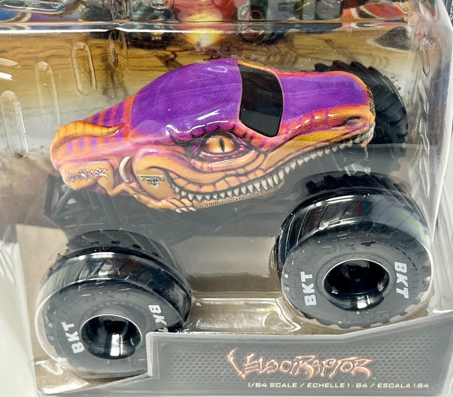 Monster Jam 2023 1:64 Diecast Truck Series 32 Arena Favorites Velociraptor