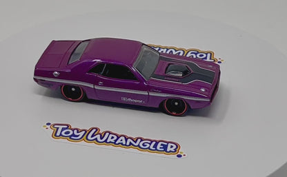 Hot Wheels 1970 Dodge Hemi Challenger MUSCLE MANIA 4/10  123/250