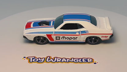 hot Wheels '71 Dodge Challenger