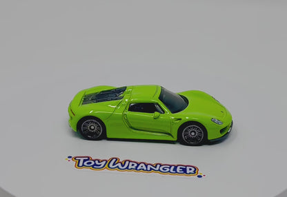 Matchbox Porsche 918 Spyder (Green) with Protector