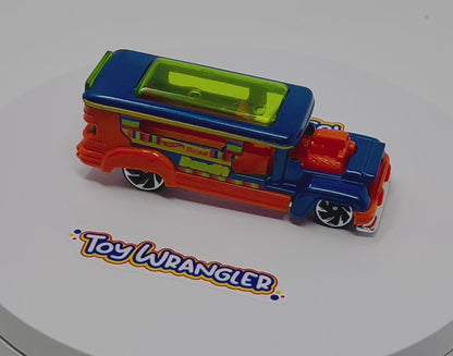 Hot Wheels Road Bandit HW Fast Transit 2/5 with Protector